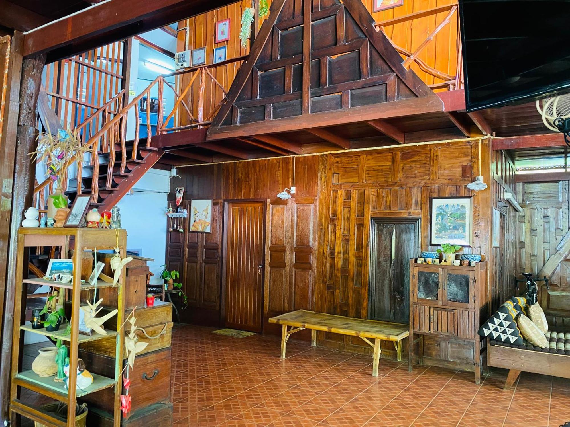 Banthai Guesthouse Phetchaburi Zewnętrze zdjęcie